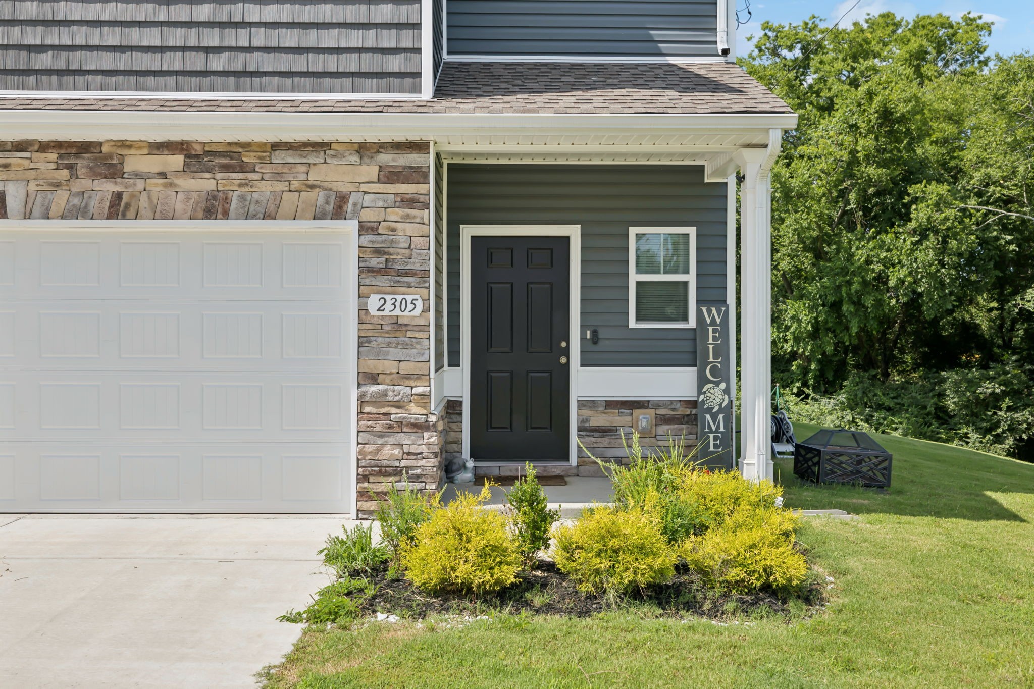 2305 Madeline Ct