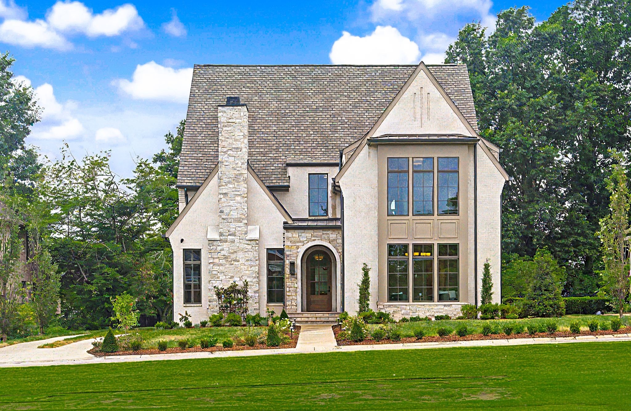 522 Midway Circle