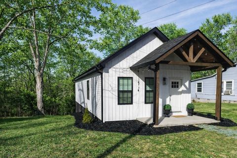 112 Wells Street N Centerville TN 37033