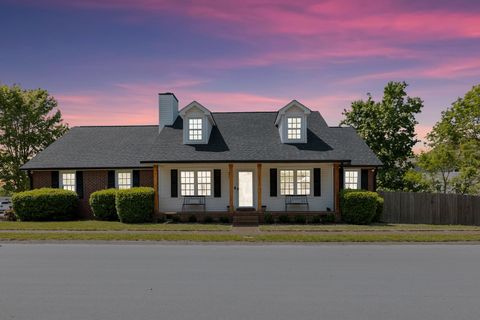 1077 Meandering Way, Franklin, TN 37067 - MLS#: 2824883