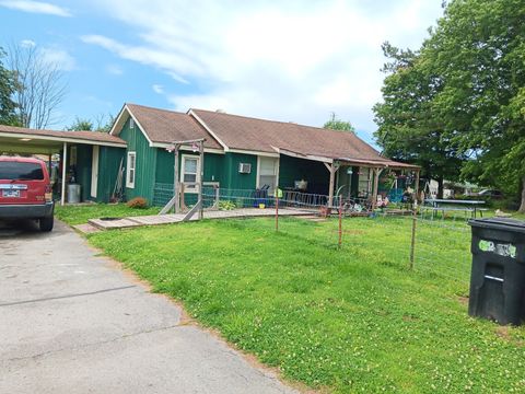 1701 Wixtown Rd Westmoreland TN 37186