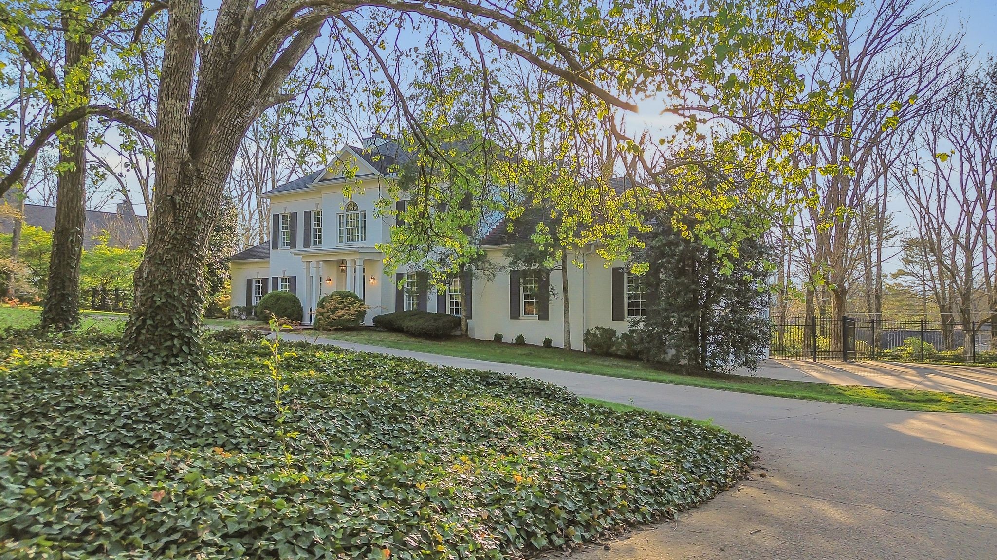Middle Tennessee Properties 2 4512 Harpeth Hills Dr
