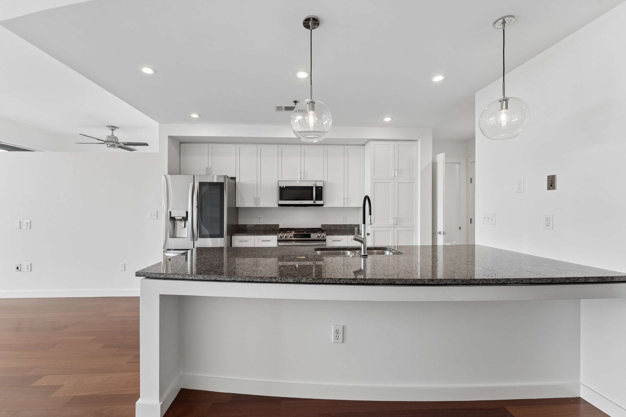 900 20th Ave S 1006