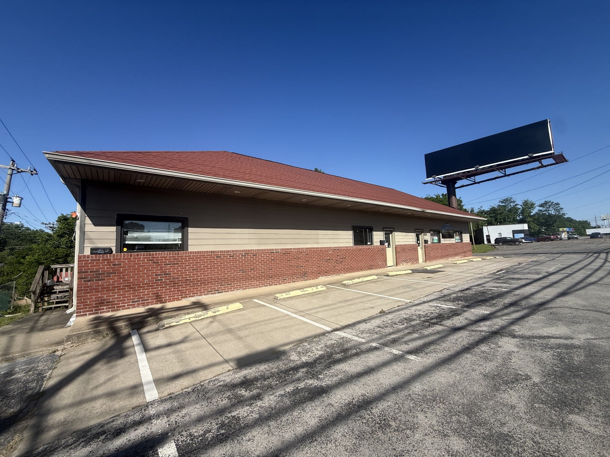 1301 Fort Campbell Blvd