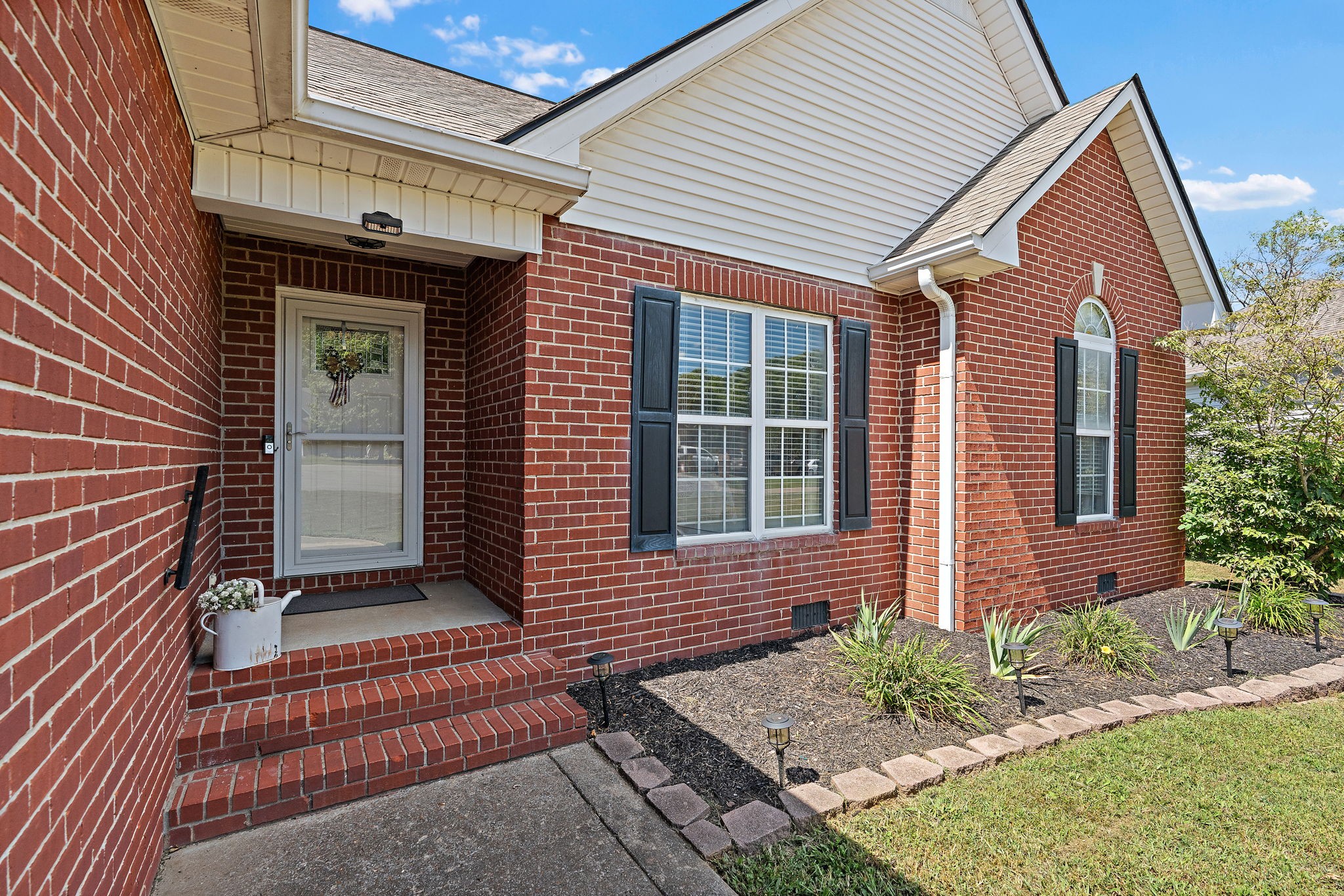 116 Canterbury Close