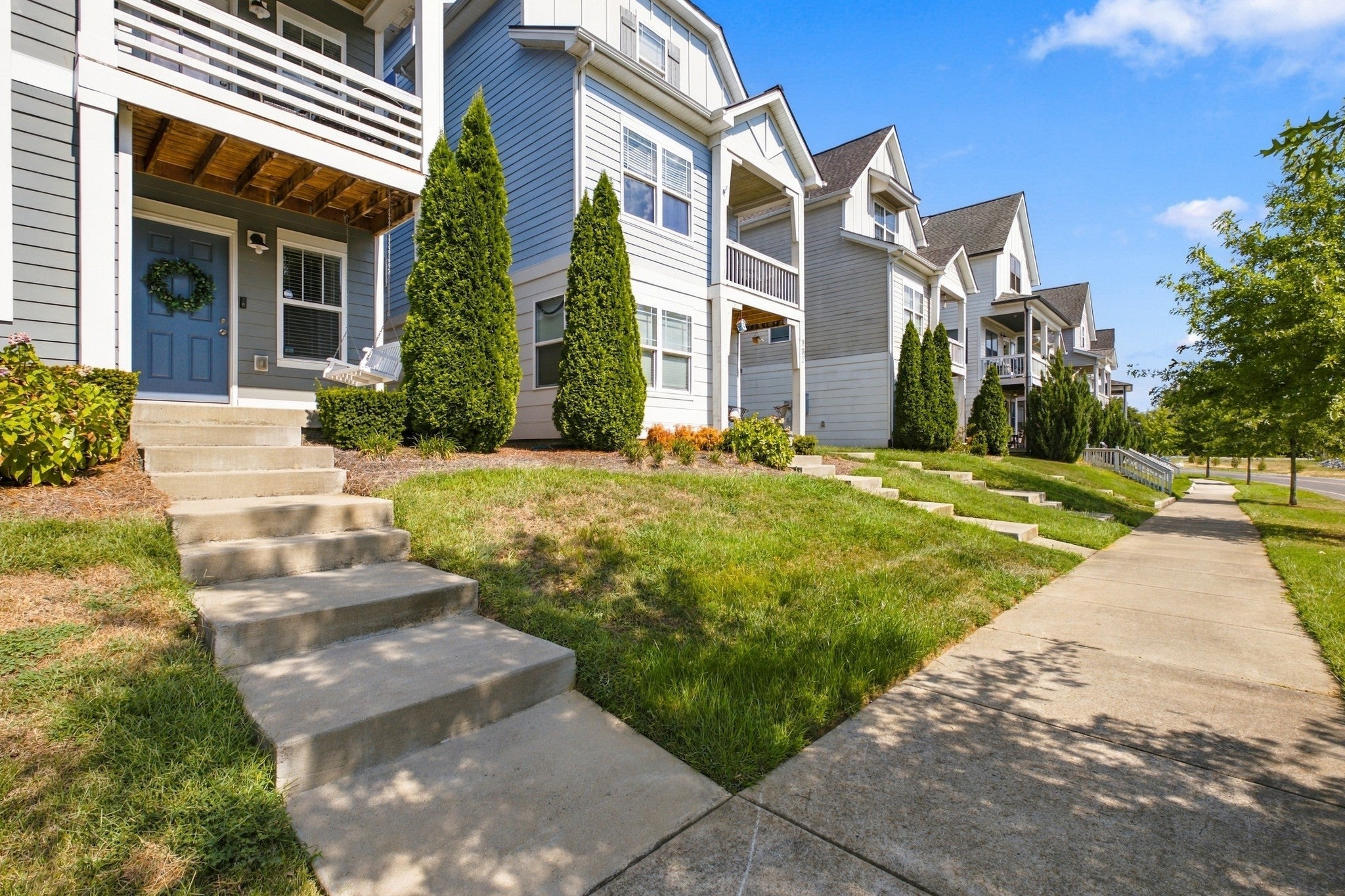 734 Bellevue Rd