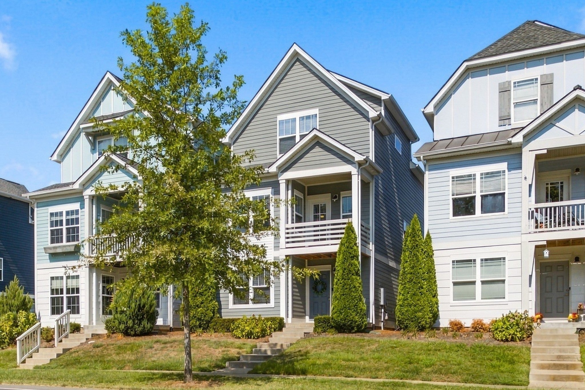 734 Bellevue Rd