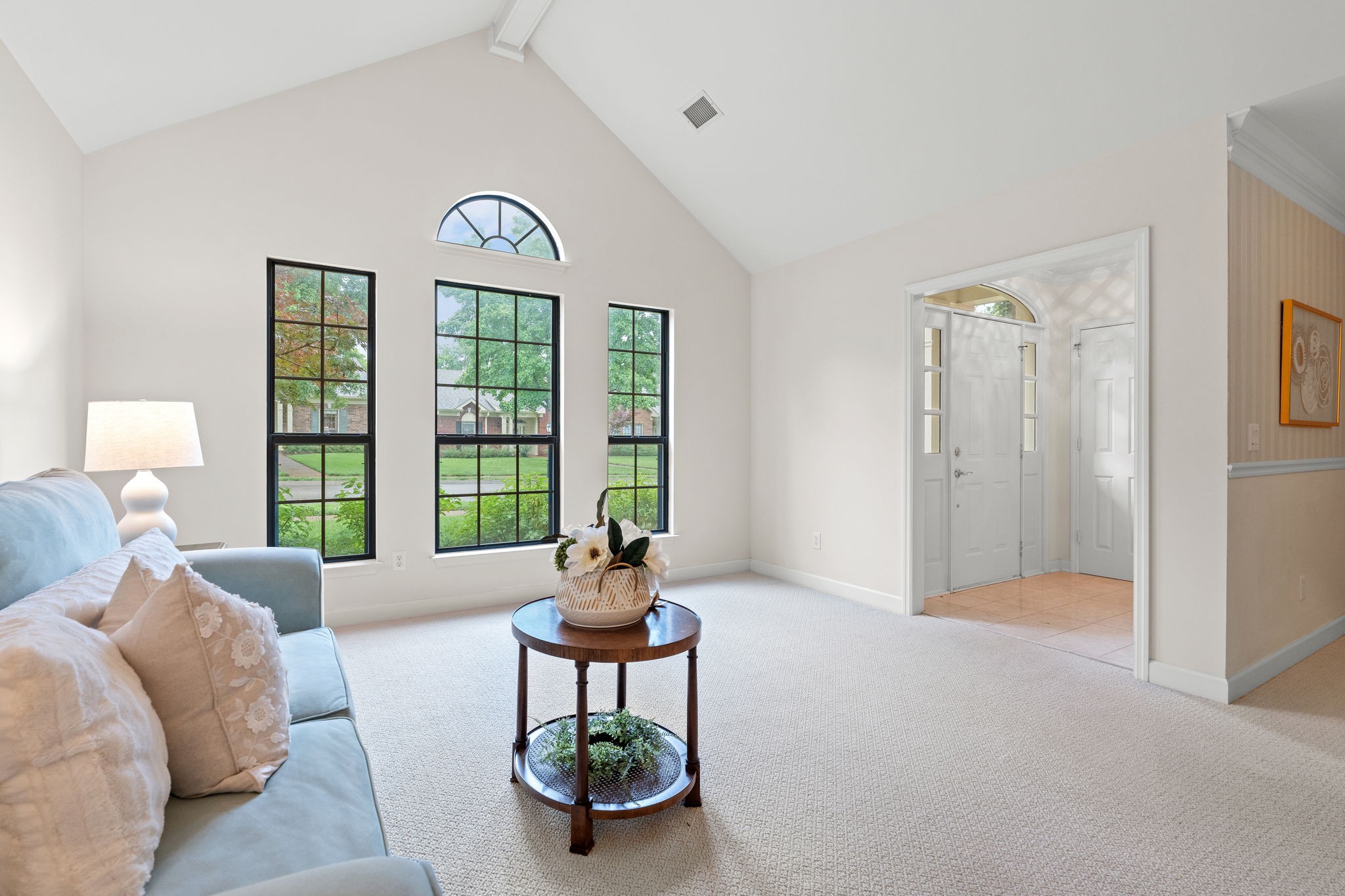 8027 Sunrise Cir