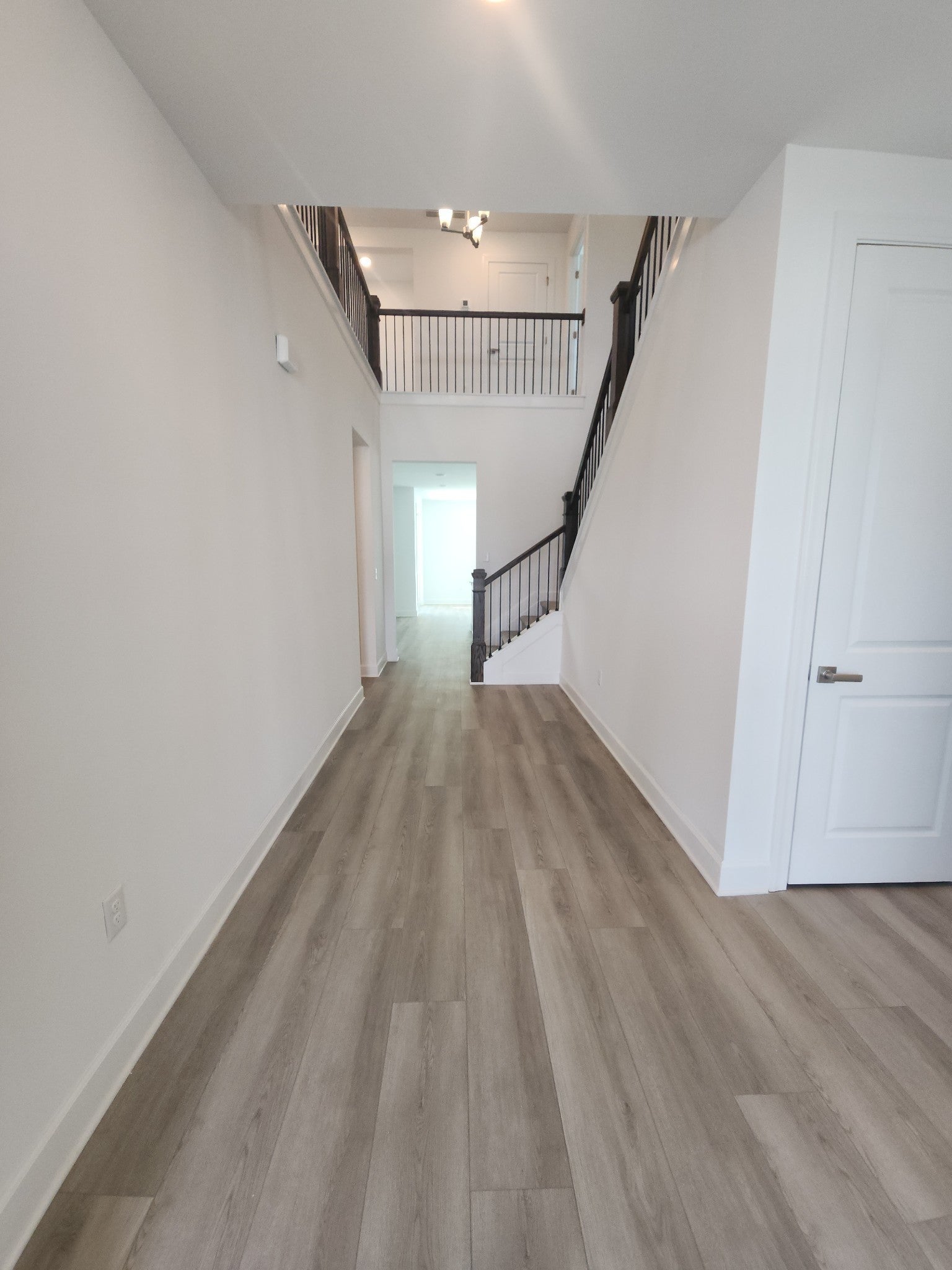 134 West Cassa Way