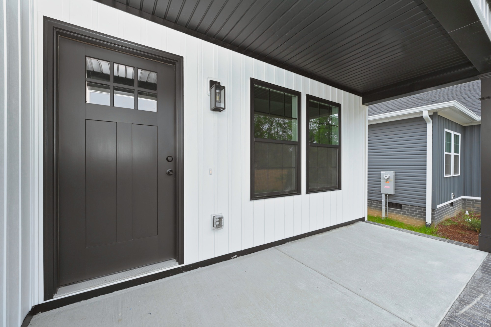 210 Ross Ave 120