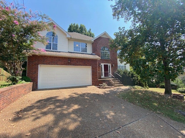 1608 Crosswind Pl, Nashville TN 37211 4-bed home, photo 3 of 40