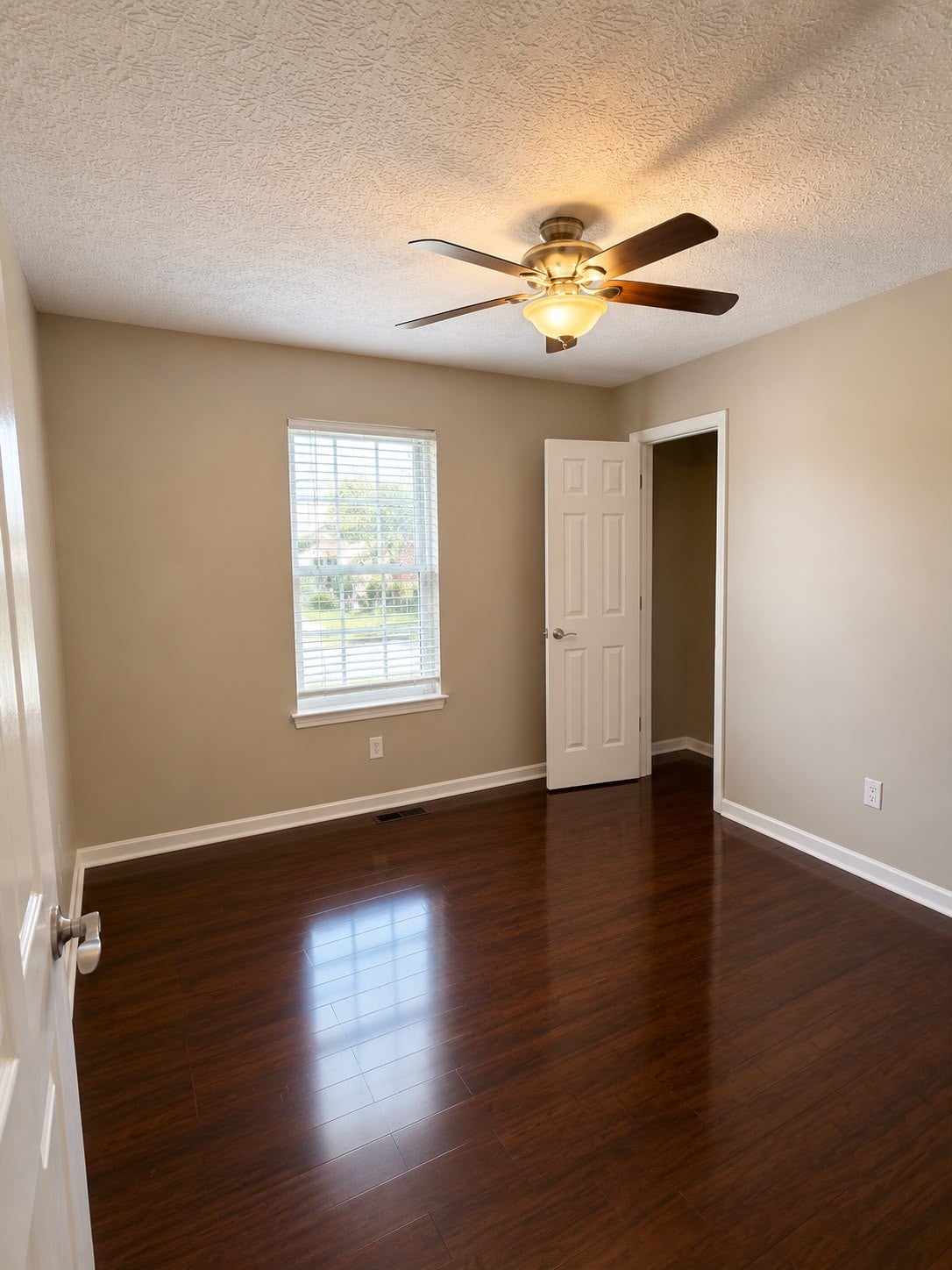 3-bed home at 1952 Waterford Dr Old Hickory, Old-Hickory, sold October 16, 2026
