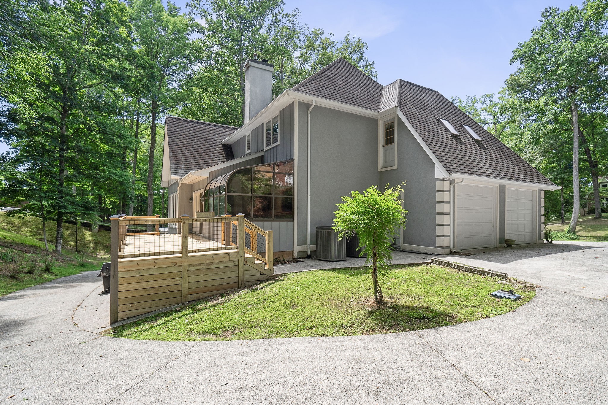 186 Hickory Blvd