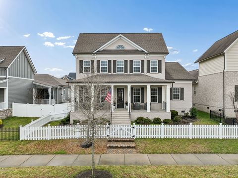 1566 Drakes Creek Rd Hendersonville TN 37075