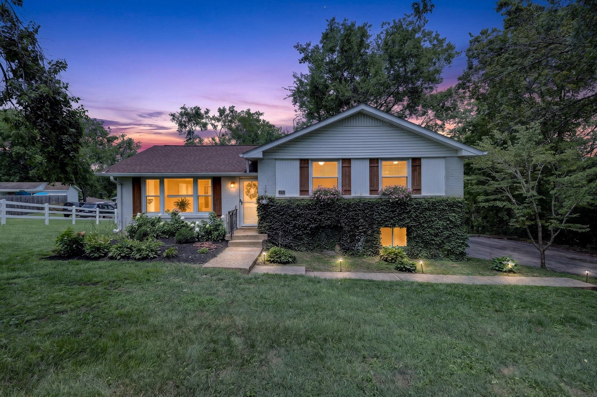 4-bed listing at 302 Dorr Dr, Goodlettsville
