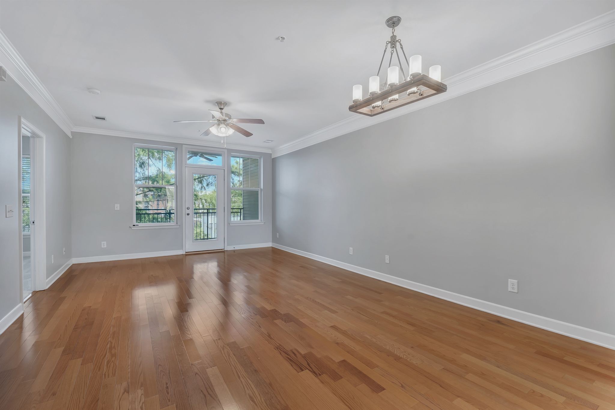 2310 Elliott Ave 826