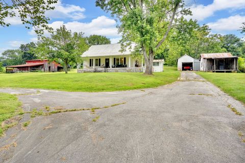 1349 Winchester Hwy Lynchburg TN 37352