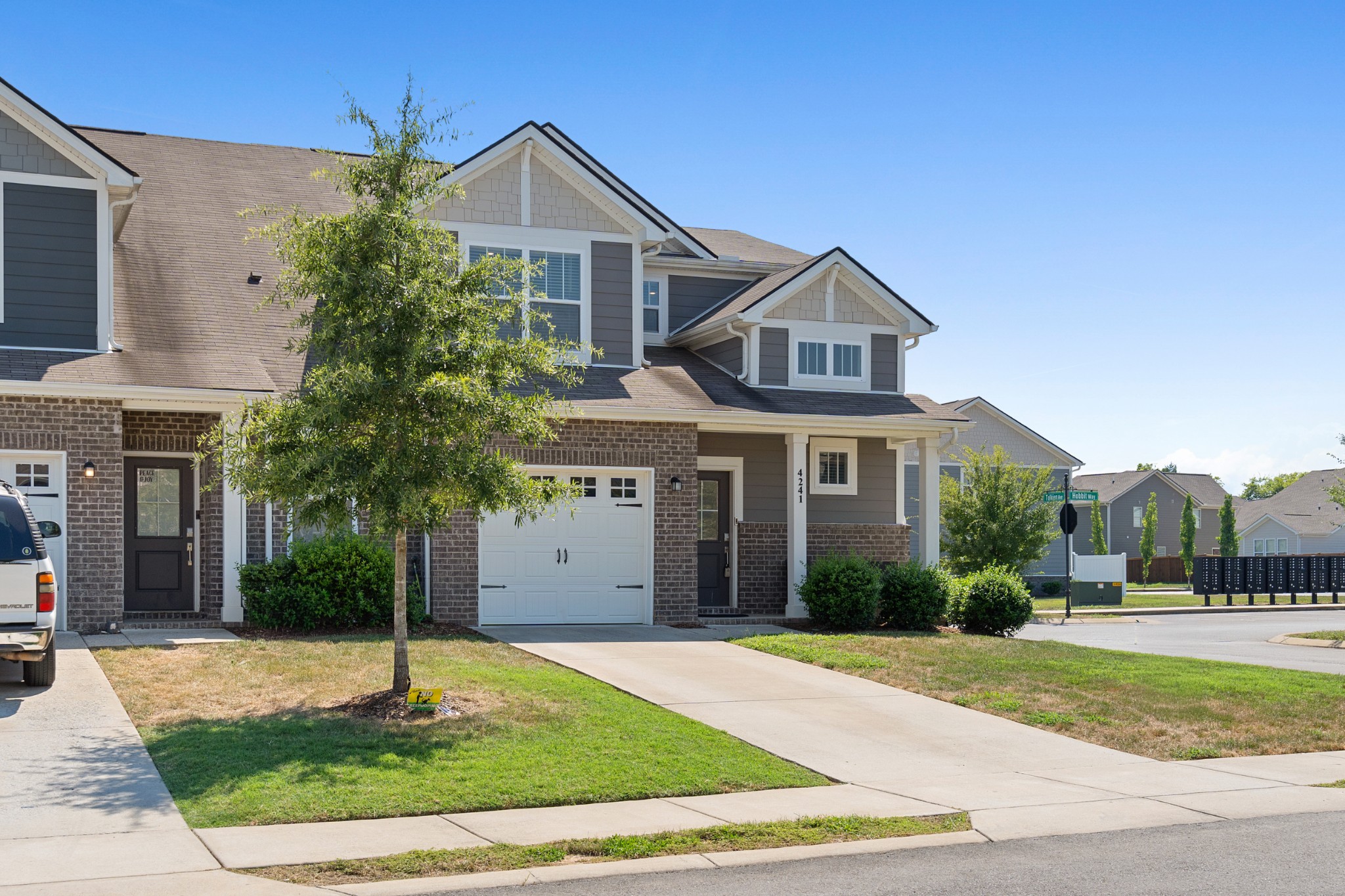 4241 Aragorn Way