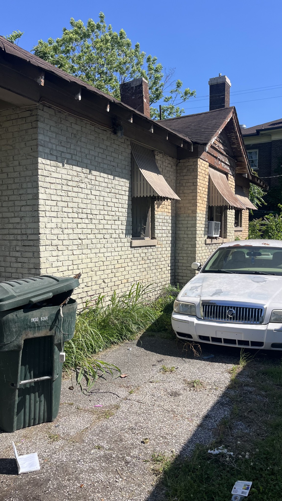 1117 Greenlaw Ave