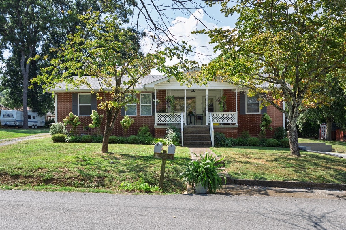 1116 Langwood Dr