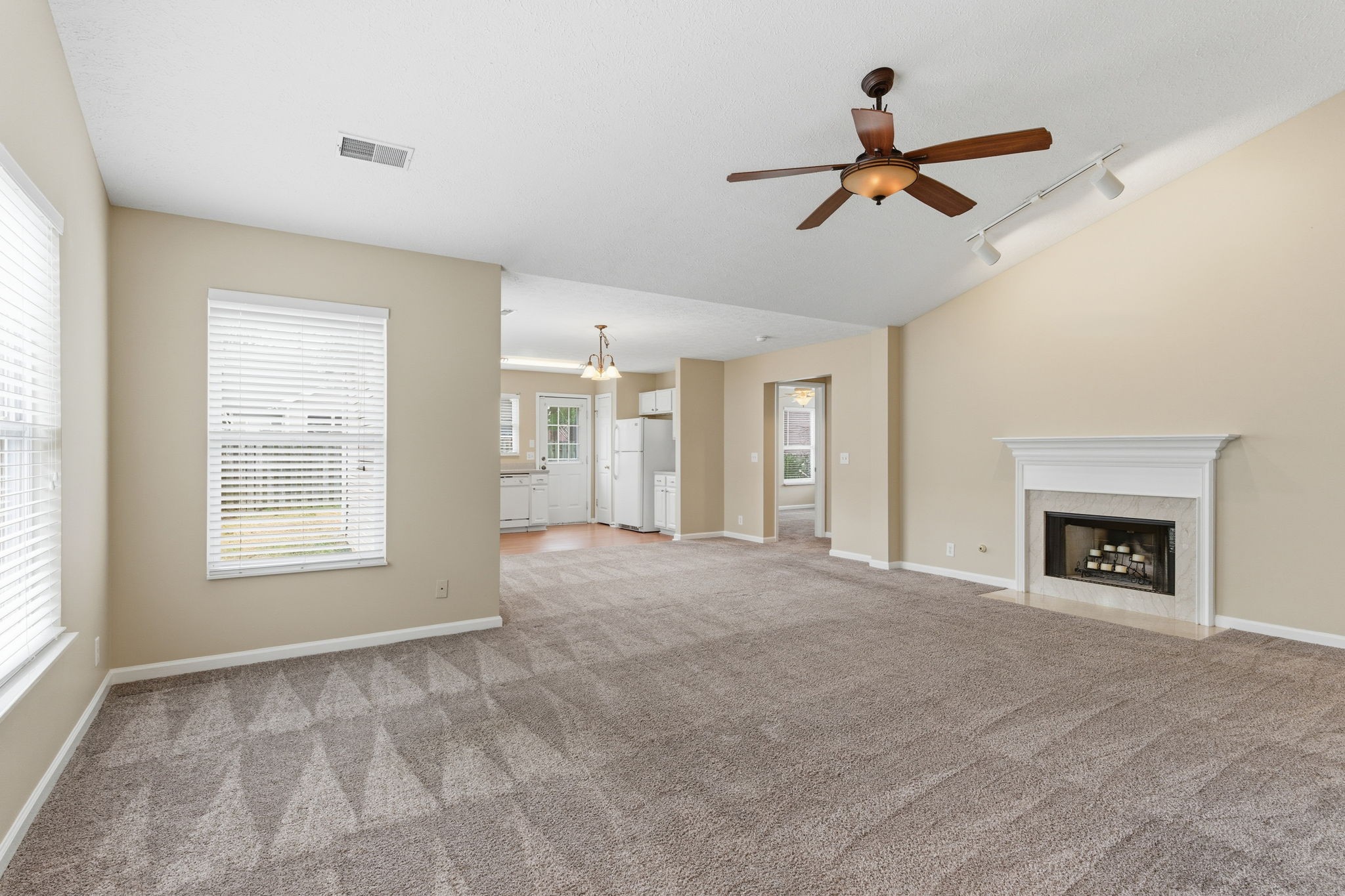 2917 Summer Hollow Ct