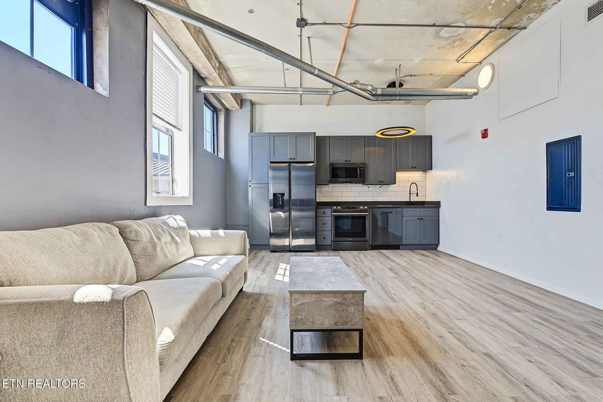 116 S Gay St 607