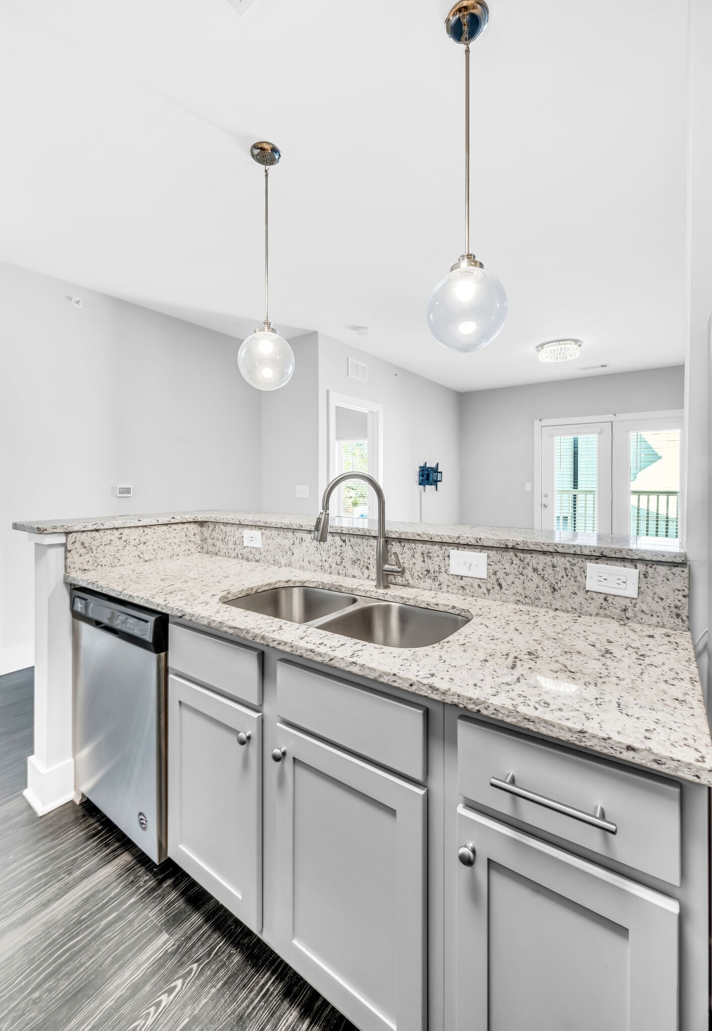 Antioch, Tennessee 37013, United States, 1 Bedroom Bedrooms, ,1 BathroomBathrooms,Residential,Active,136751