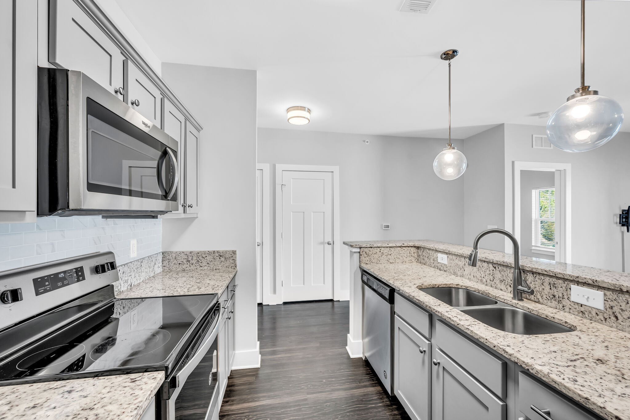 Antioch, Tennessee 37013, United States, 1 Bedroom Bedrooms, ,1 BathroomBathrooms,Residential,Active,136751