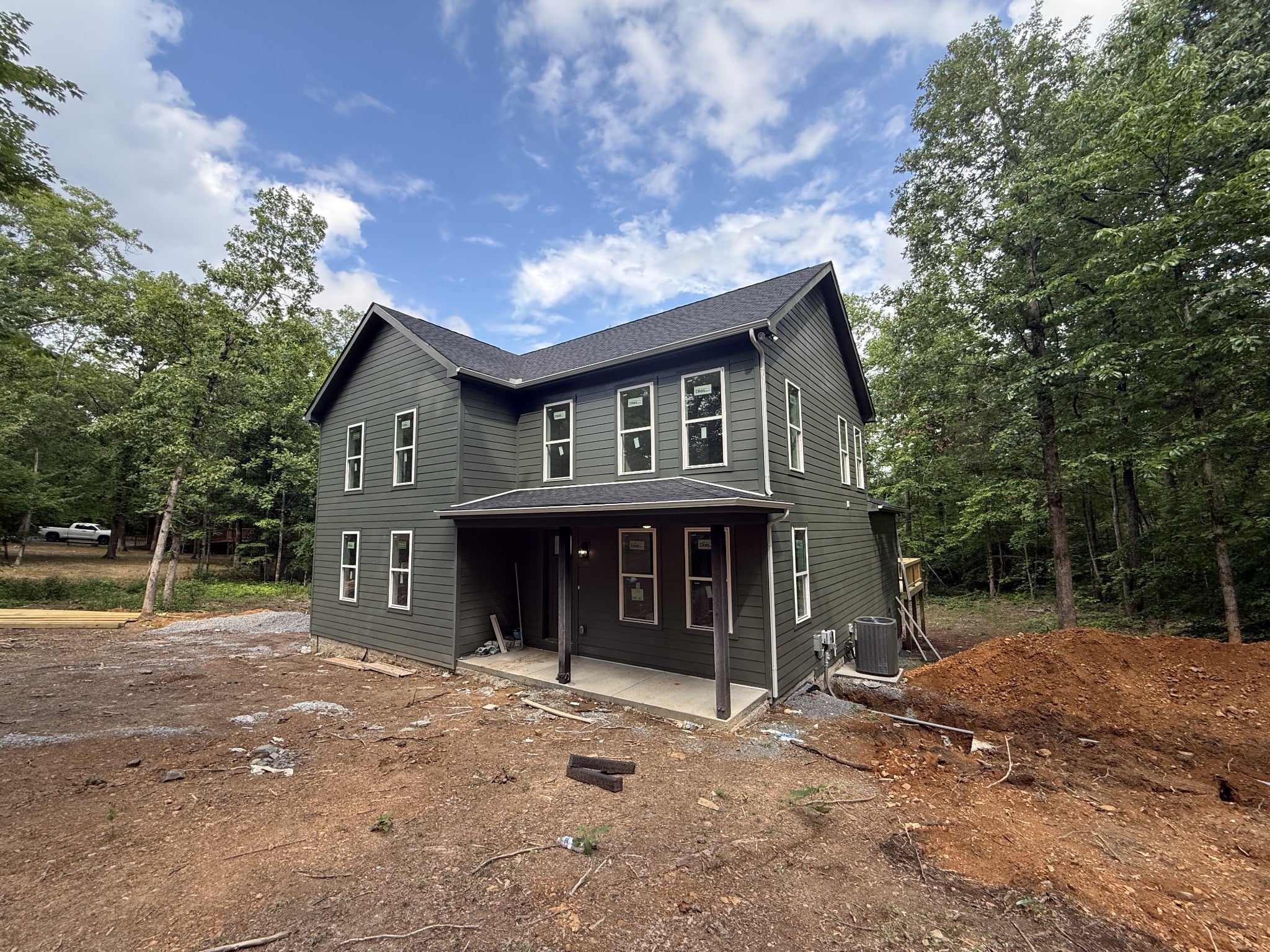 10022 Forest Lane