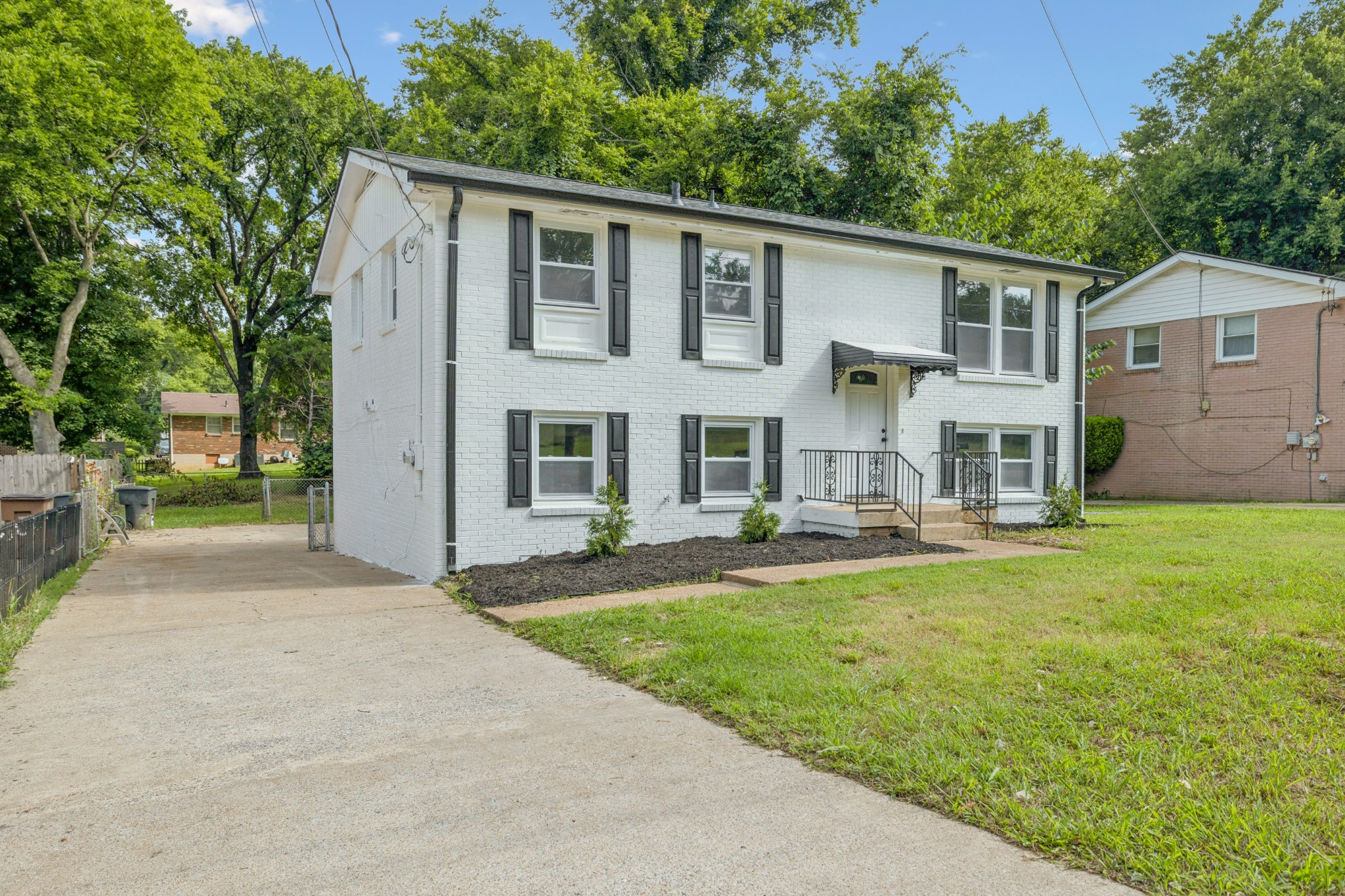 724 Moormans Arm Rd
