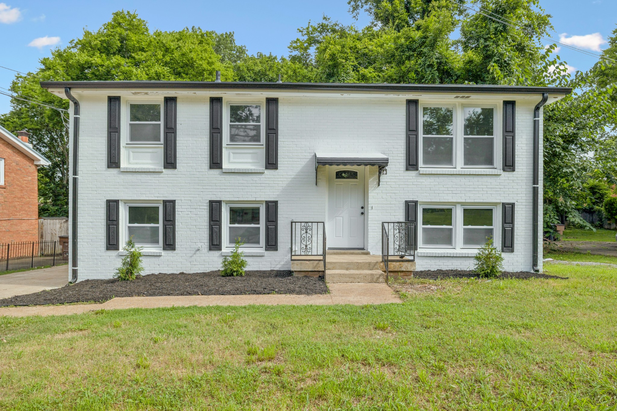 724 Moormans Arm Rd