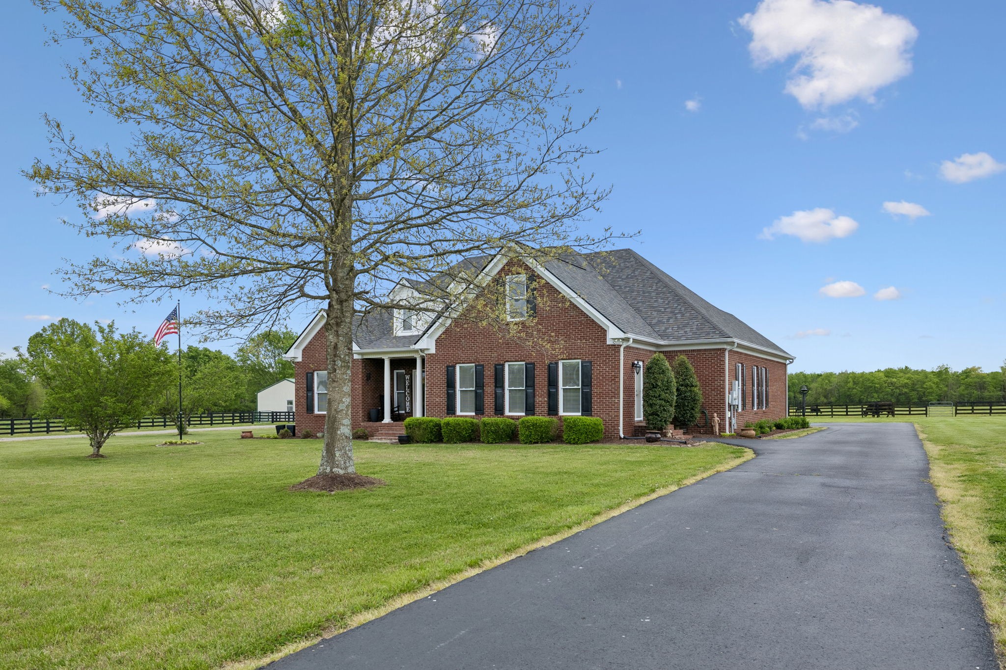 2575 Mount Vernon Rd