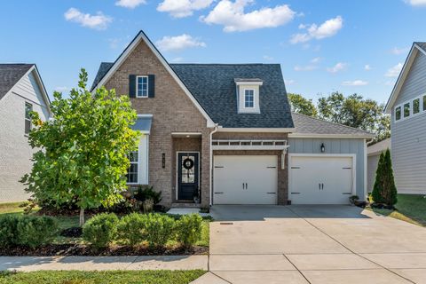 918 Plowson Rd Mount Juliet TN 37122