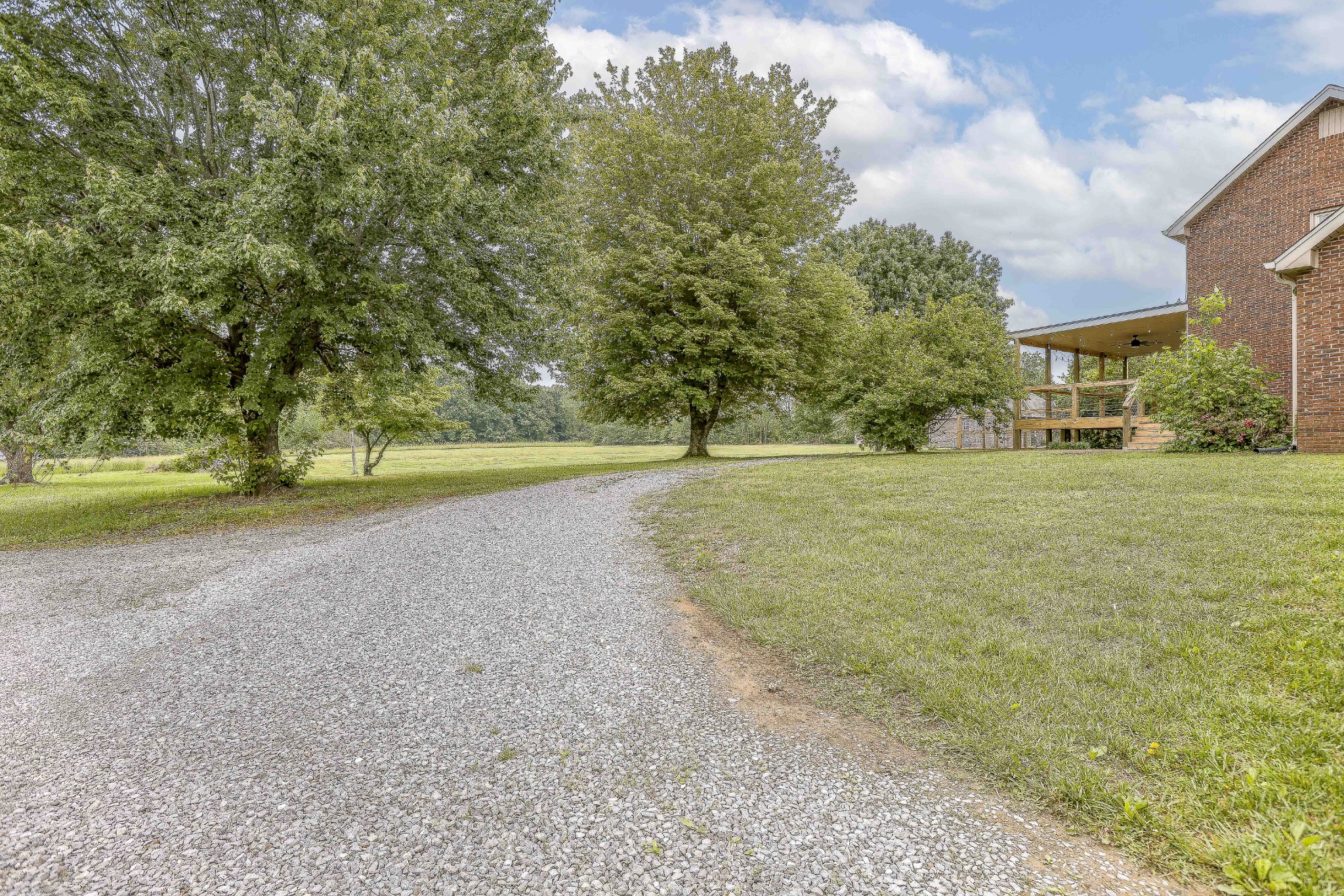 2855 Logan Rd