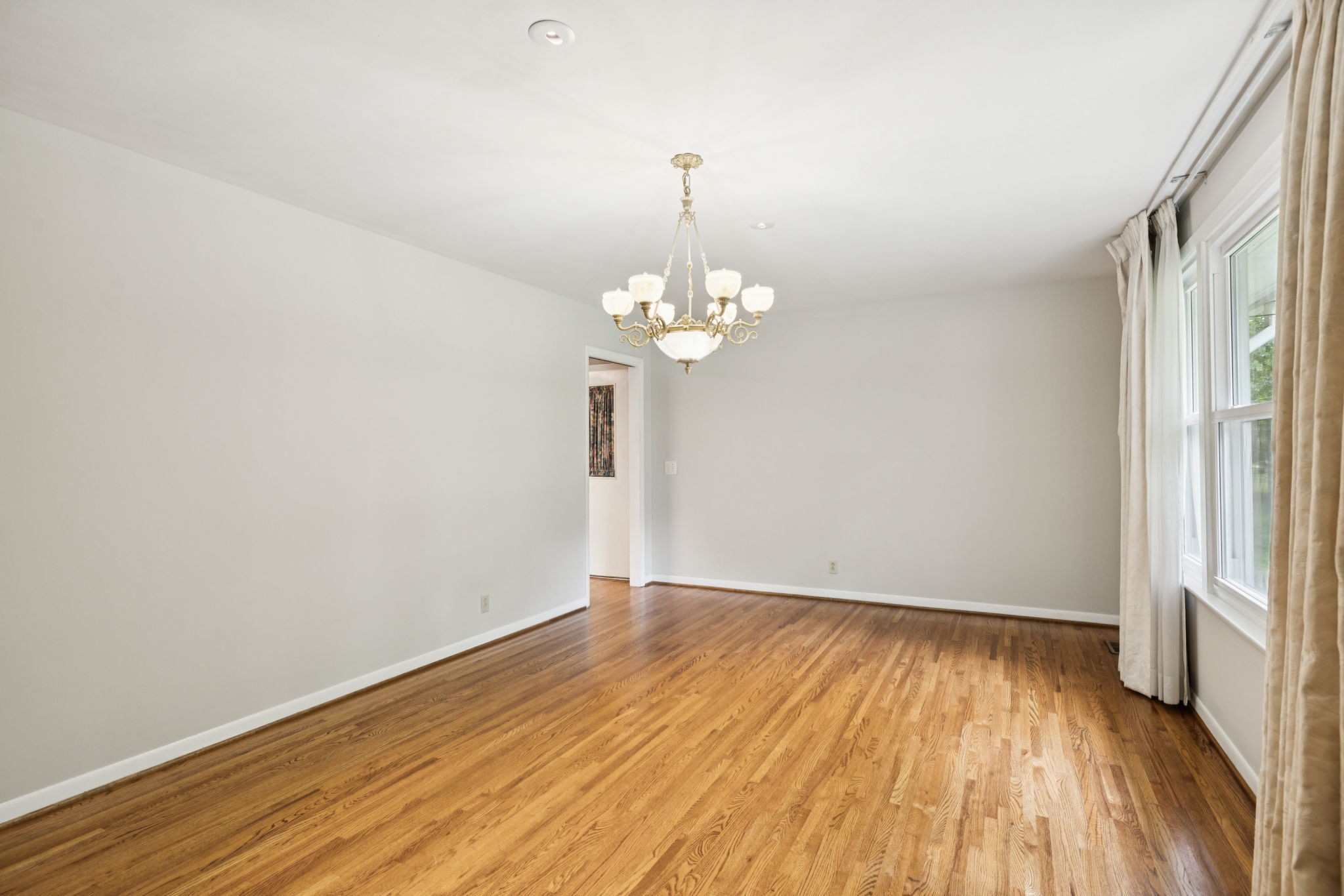306 Brentwood Pkwy