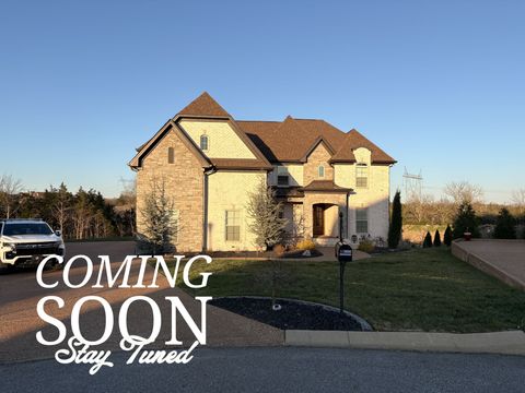 2902 Carisbrooke Dr Mount Juliet TN 37122