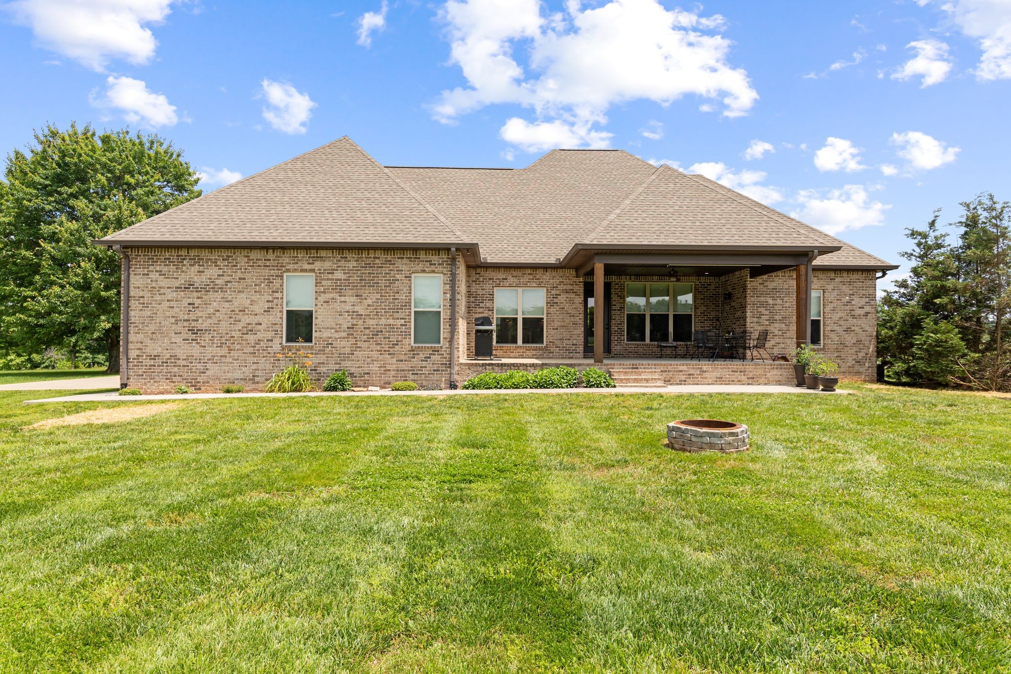 467 Halltown Rd