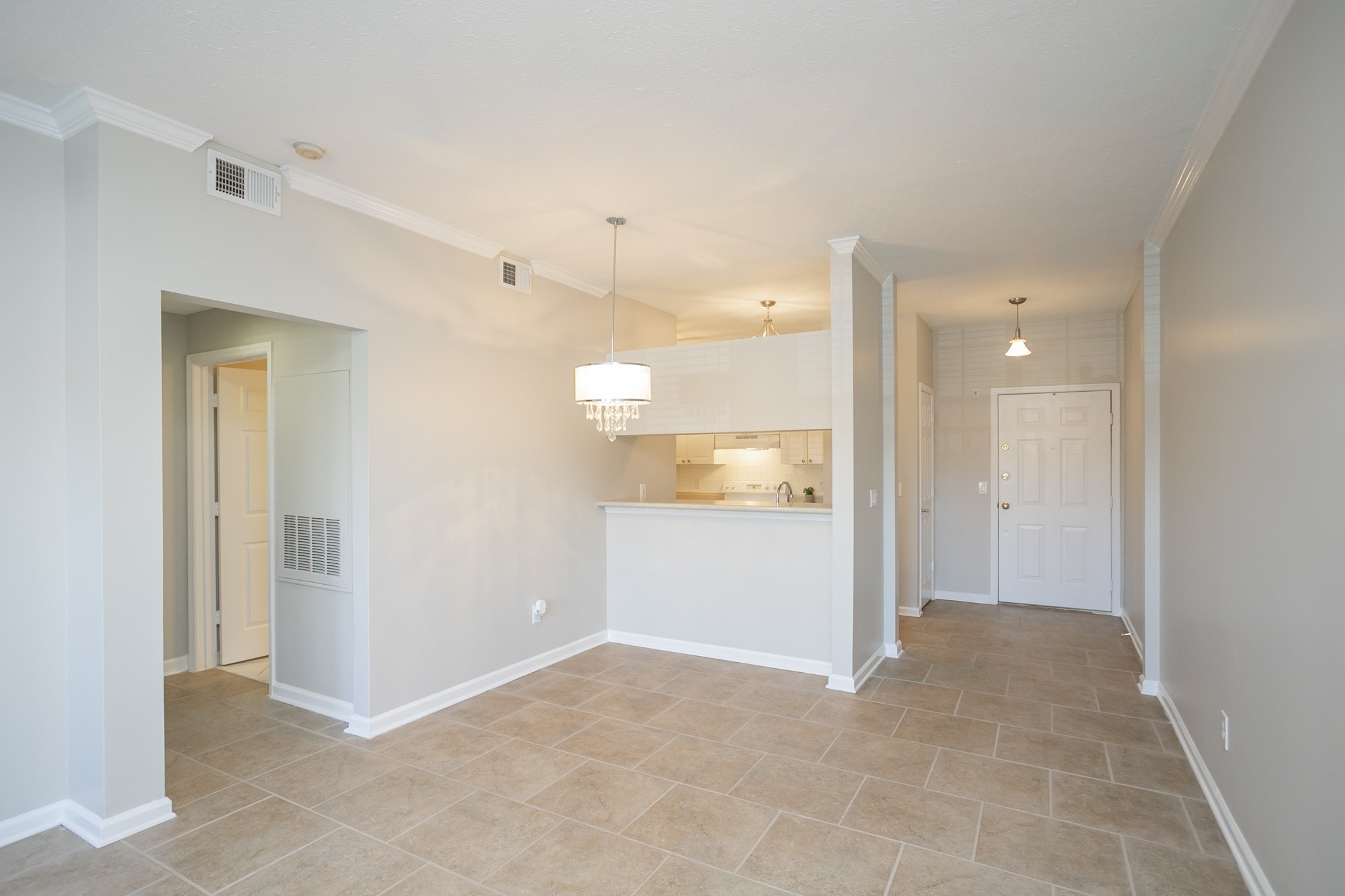 Nashville, Tennessee 37215, United States, 1 Bedroom Bedrooms, ,1 BathroomBathrooms,Residential,Active,10395