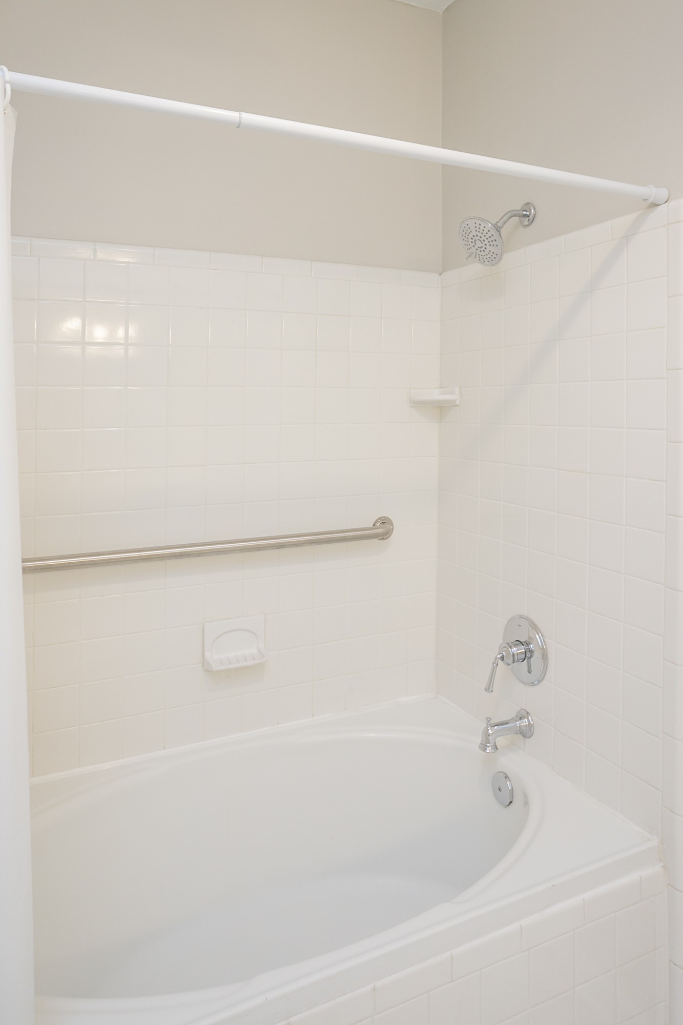 Nashville, Tennessee 37215, United States, 1 Bedroom Bedrooms, ,1 BathroomBathrooms,Residential,Active,10395