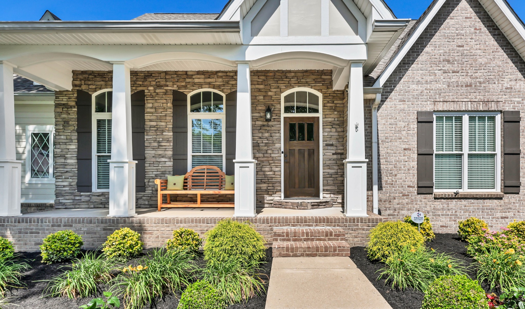 464 Pond Apple Rd