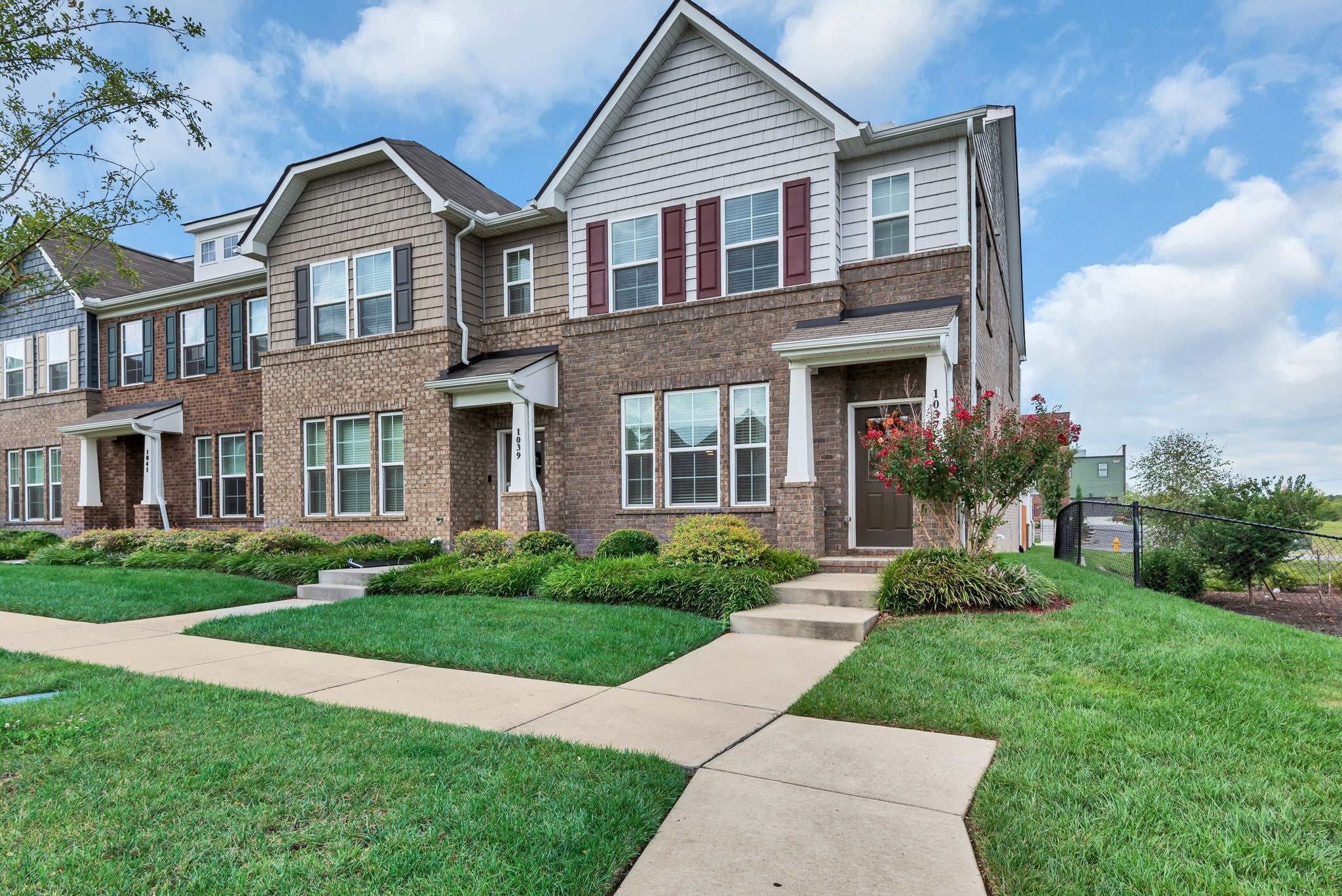 1037 Henley Pvt Ln