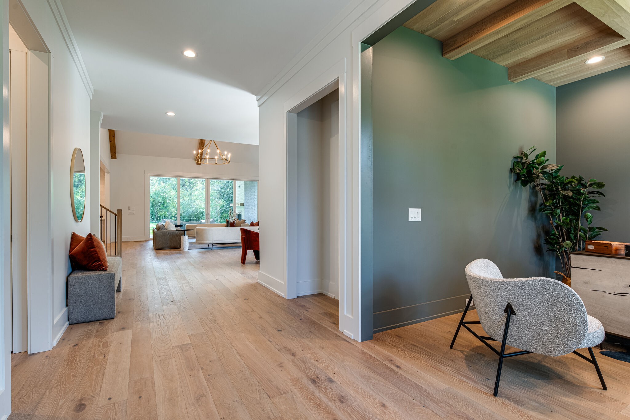 2444 Union Station Dr