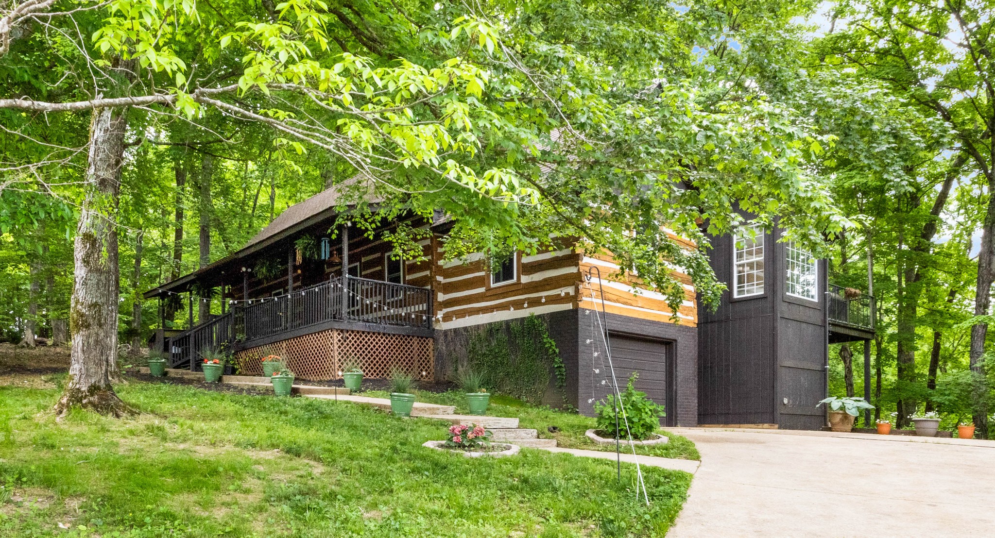 460 Seven Springs Rd