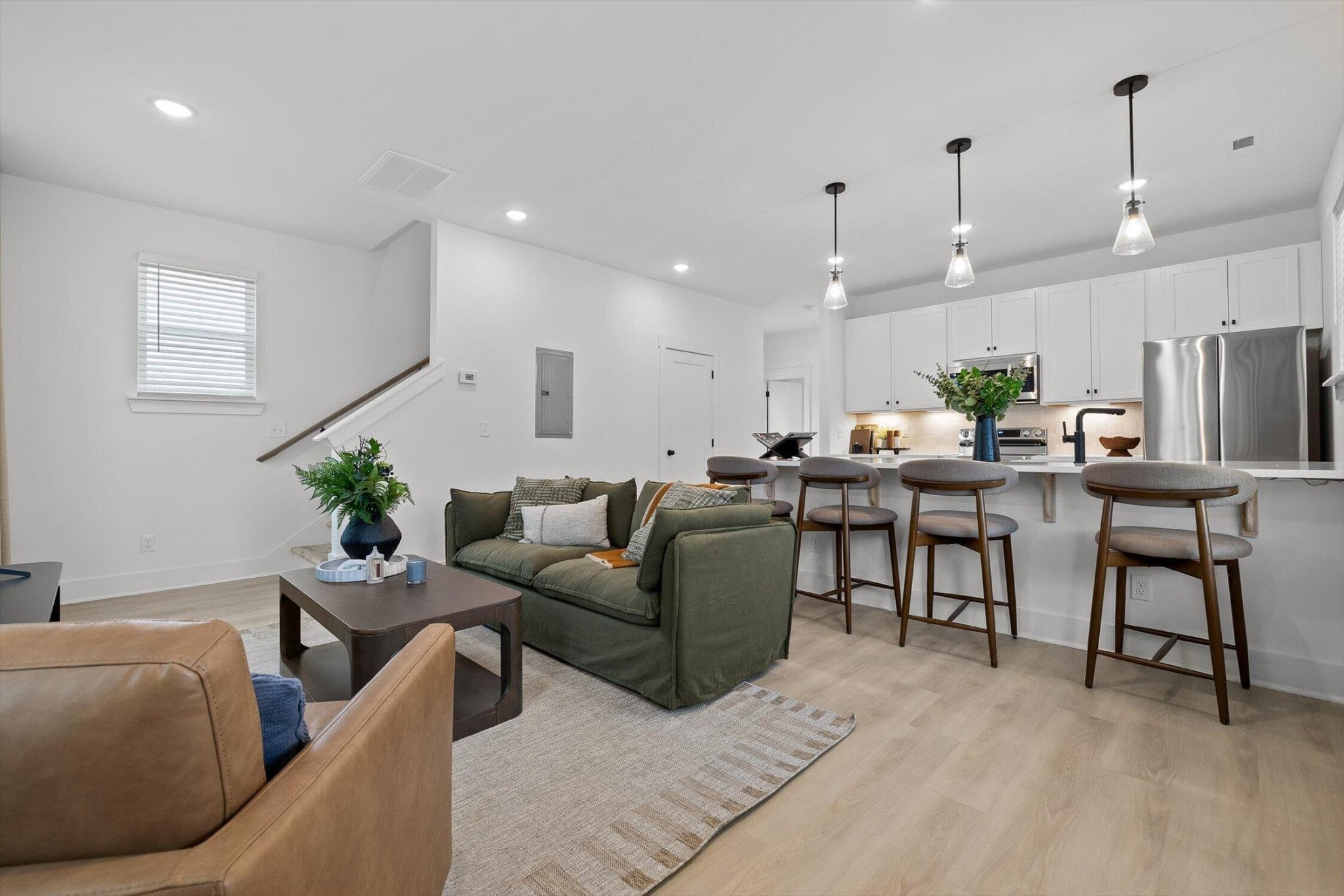 522 W 35th Street