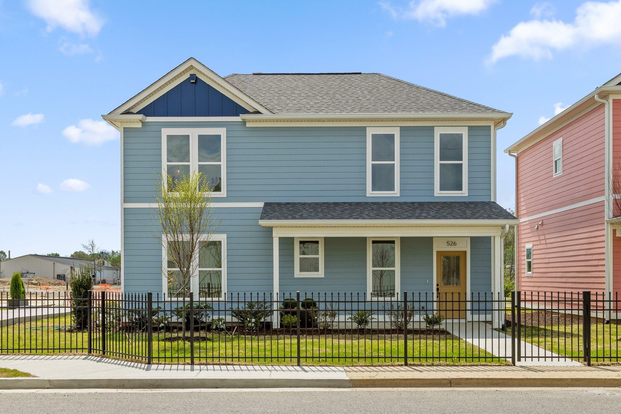 522 W 35th Street