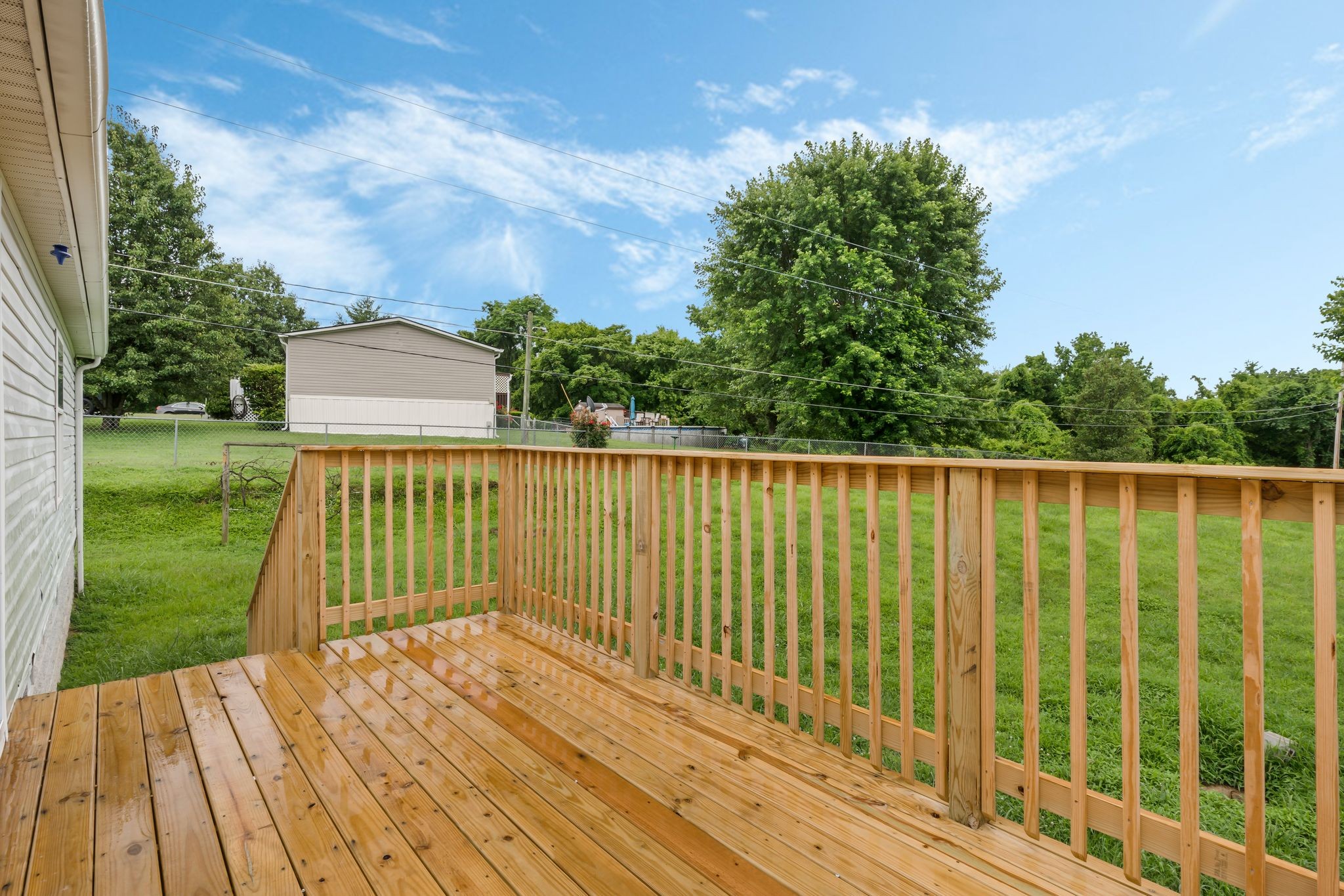 125 Crestview Dr