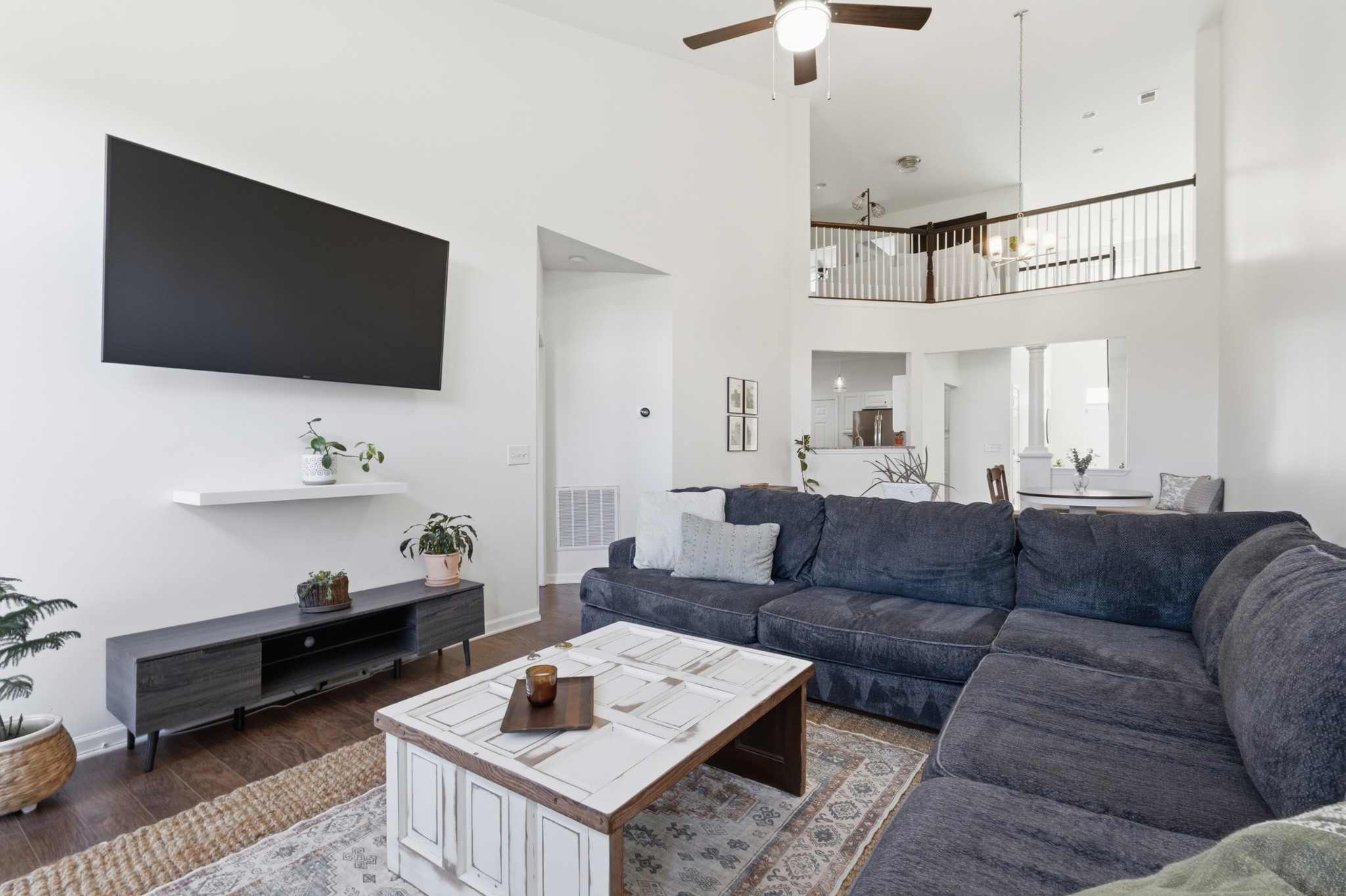 7277 Charlotte Pike 303