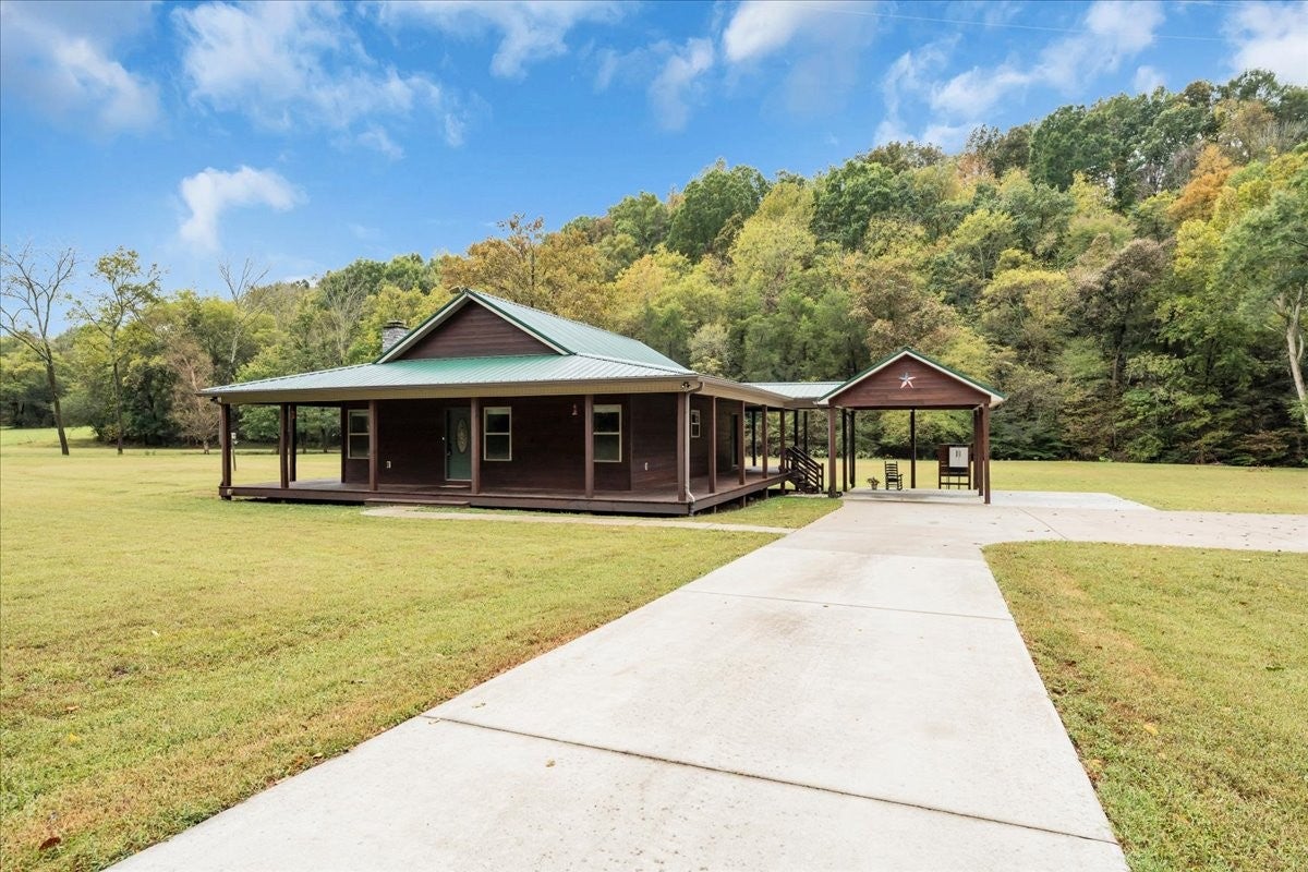 378 Bobo Hollow Rd