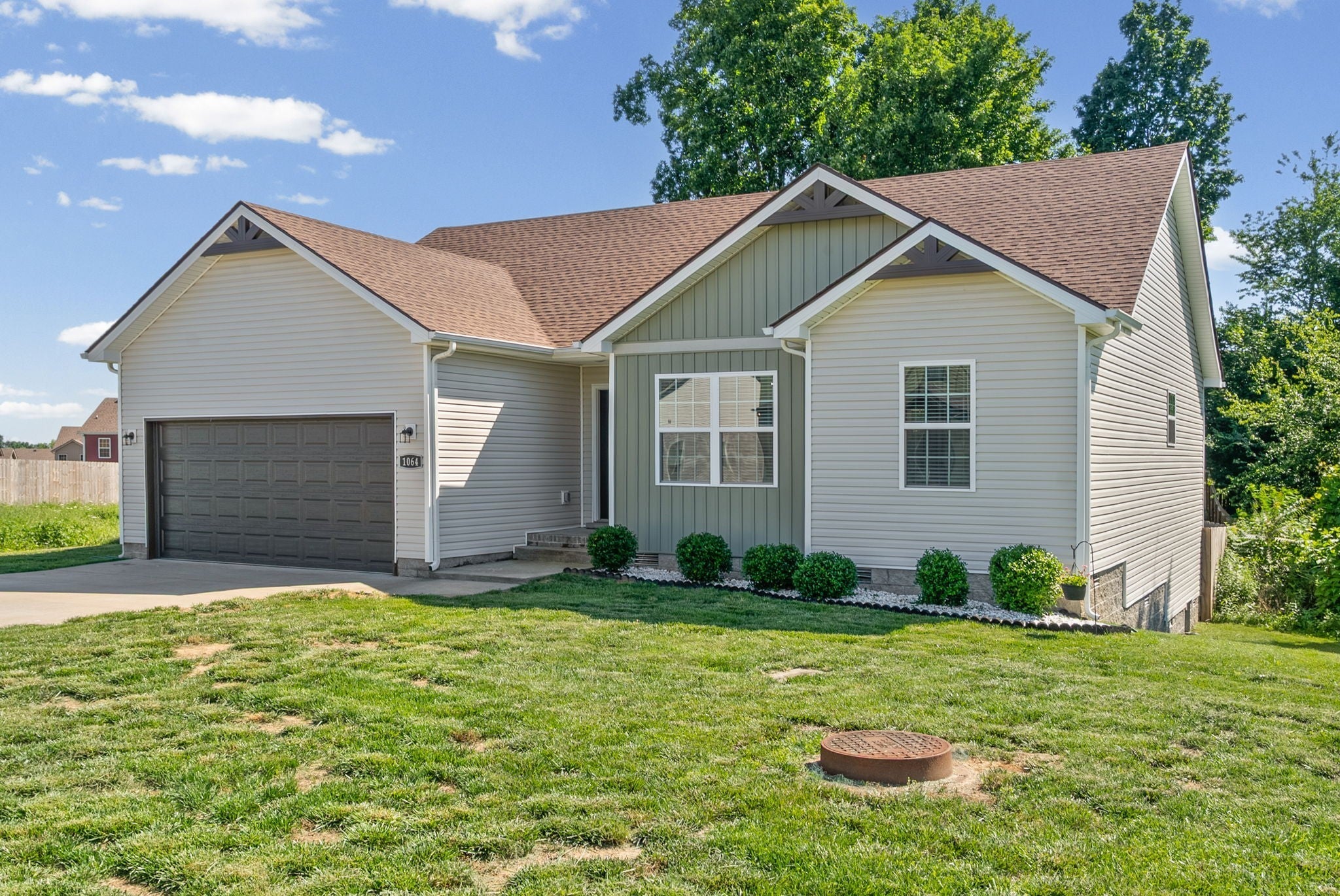 1064 Charles Thomas Dr