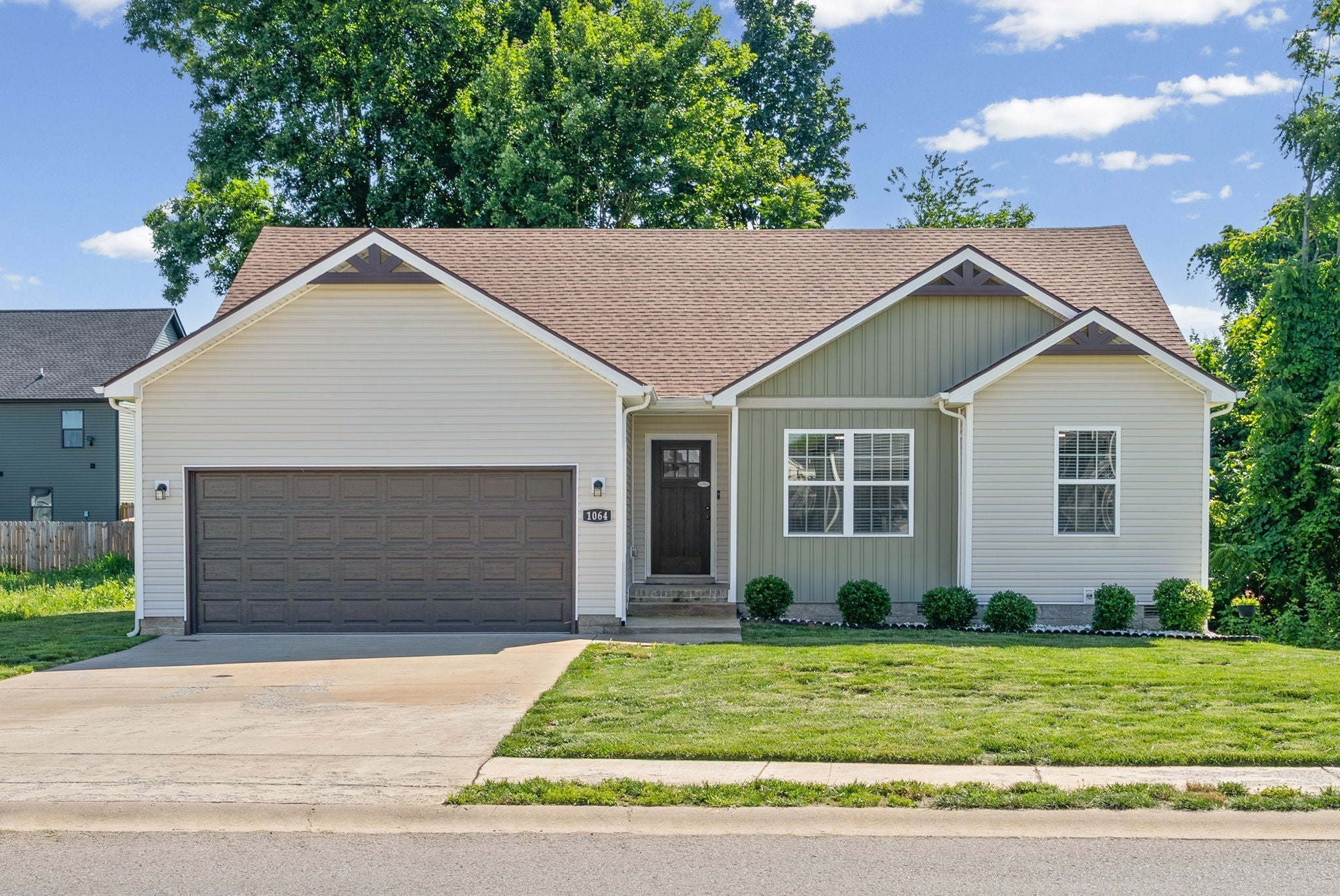 1064 Charles Thomas Dr